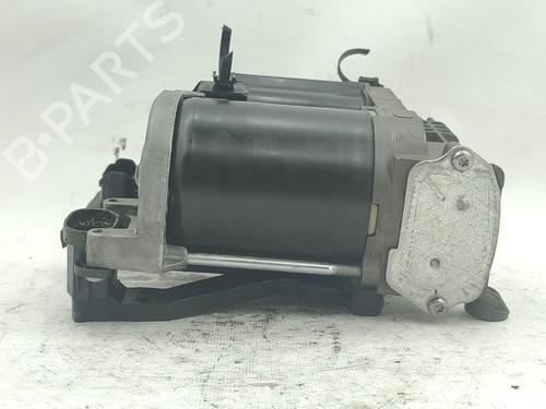 Used Suspension compressor CITROËN C4 Picasso I MPV (UD_) 2.0 HDi 138 (136 hp) 30685987