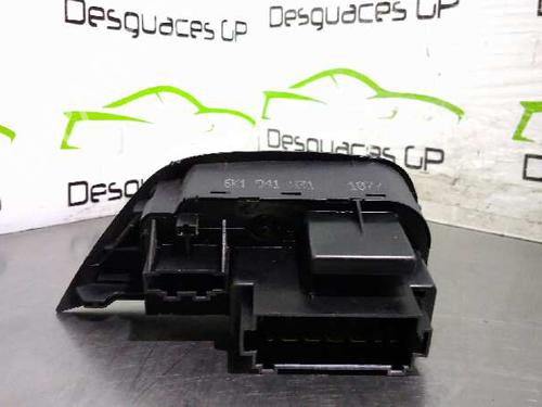 Headlight switch SEAT IBIZA II (6K1)  | BP7133697I24 