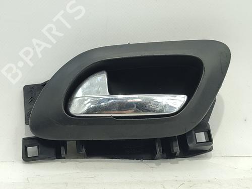 Puxador interior trás esquerdo PEUGEOT 5008 (0U_, 0E_) 1.6 HDi (110 hp) 31807693