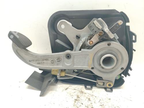Used Hand brake MERCEDES-BENZ C-CLASS Coupe (CL203) C 180 Kompressor (203.746) (143 hp) 30822982