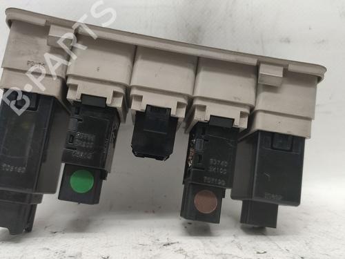 Switch HYUNDAI SONATA V (NF) 2.0 CRDi | BP26741167I30 