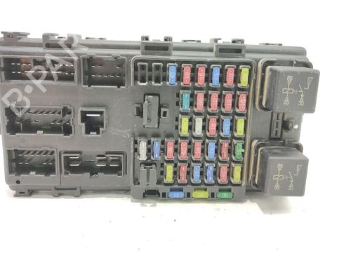 fuse-box-hyundai-santa-fe-i-sm-2000-2001-2002-2003-2004-2005-2006-40158477 main image