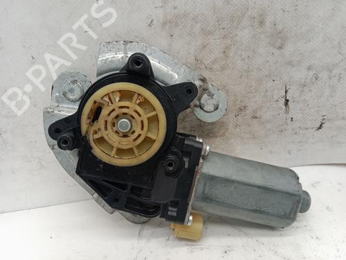 Used Left front window motor RENAULT MEGANE I Classic (LA0/1_) 1.9 dTi (LA08, LA0N, LA0K) (98 hp) 27469299