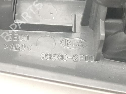 Left rear window switch KIA CERATO I Hatchback (LD) 1.6 CRDi | BP33469510I29 - Image 3