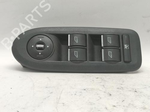 Used Left front window switch FORD KUGA I 2.0 TDCi (140 hp) 30115261