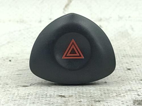 Advarselsbryter RENAULT CLIO II (BB_, CB_) 1.5 dCi (B/CB07) (65 hp) 30832989