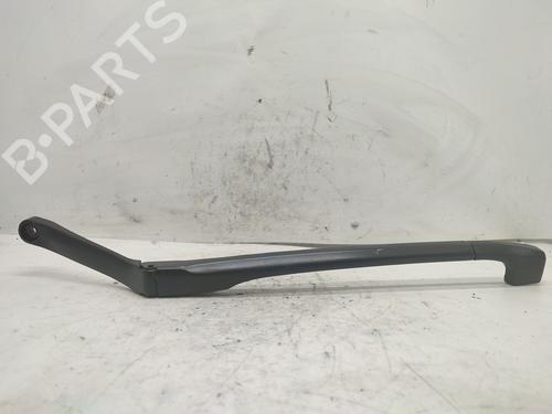 Used Front windshield wiper arm VW PHAETON (3D1, 3D2, 3D3, 3D4, 3D6, 3D7, 3D8, 3D9) 3.0 V6 TDI 4motion (224 hp) 24700746