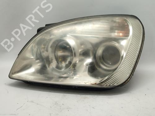 Used Left headlight KIA CARENS III MPV (UN) 2.0 CRDi 140 (140 hp) 30136288