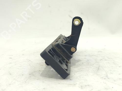 Maneta exterior porton KIA CARENS I MPV (FC, FJ) 2.0 CRDi | BP30052839C132 