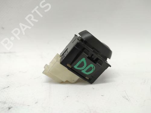 Interrupteur de vitre avant droite CITROËN XSARA (N1) 1.6 16V (109 hp) 30818467