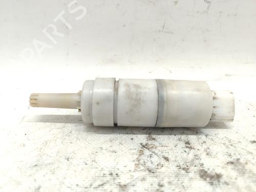 Washer pump MERCEDES-BENZ C-CLASS Coupe (CL203) C 180 Kompressor (203.746) | BP30822393E24