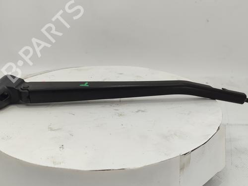 Used Rear windshield wiper arm BMW 1 (E87) 118 d (143 hp) 18724684