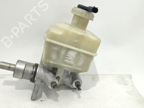 Used Brake master cylinder Brake master cylinder LAND ROVER DISCOVERY III (L319) 2.7 TD 4x4 (190 hp) 39713256 39713256