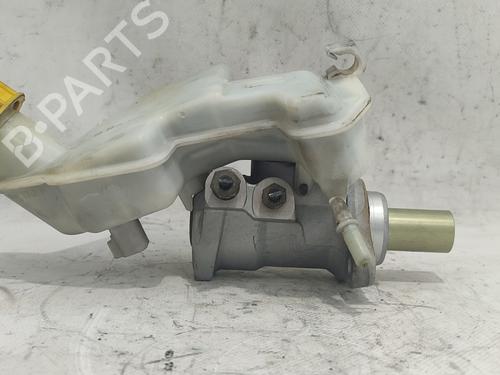Used Brake master cylinder FORD FIESTA V (JH_, JD_) 1.3 (69 hp) 25025648