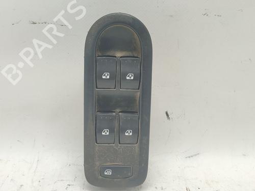 Used Left front window switch Left front window switch RENAULT SCÉNIC II (JM0/1_) 1.5 dCi (JM02, JM13) (101 hp) 34704906 34704906