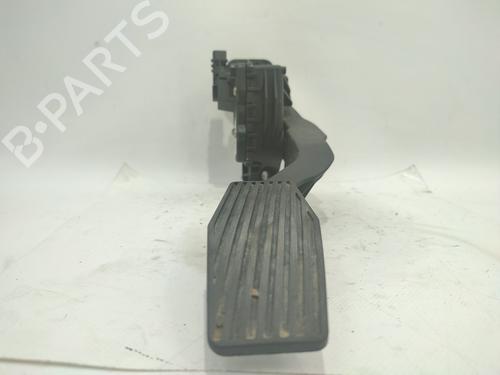 Used Pedal OPEL ZAFIRA A MPV (T98) 2.0 DTI 16V (F75) (101 hp) 31310835