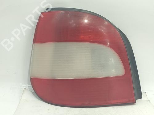 Feu arrière gauche RENAULT SCÉNIC I MPV (JA0/1_, FA0_) 1.9 dTi (JA1U) (80 hp) 31862207