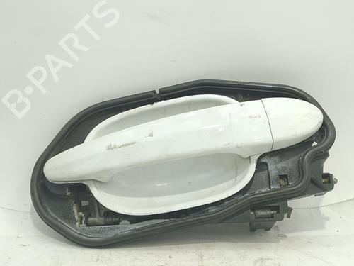 Used Front right exterior door handle BMW 5 (E60) 520 d (163 hp) 32001133