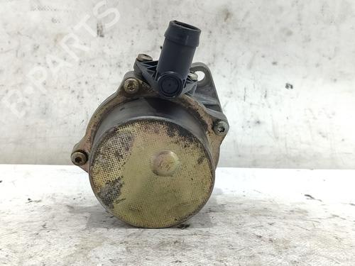 Used Vacuum pump VOLVO V40 Estate (645) 1.9 DI (102 hp) 27347051