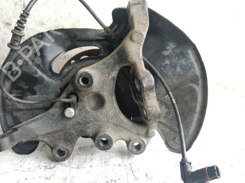 Used Left front steering knuckle MERCEDES-BENZ C-CLASS (W203) C 220 CDI (203.006, 203.008) (143 hp) 27560641