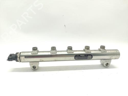Injection rail CHEVROLET CAPTIVA (C100, C140) 2.0 D 4WD | BP31320881M98