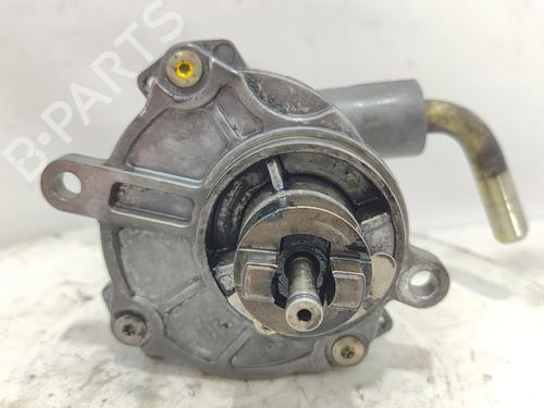 Used Vacuum pump MERCEDES-BENZ VITO Van (W638) [1997-2003]  19324406