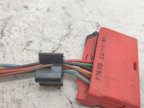 Steering wheel controls RENAULT MEGANE I Coach (DA0/1_) 1.9 dTi (DA0N) | BP27673456E15 