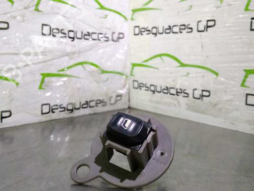 Used Left rear window switch CITROËN XSARA PICASSO (N68) 2.0 HDi (90 hp) 7133454