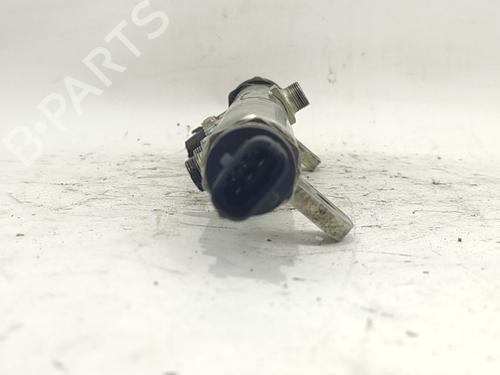 Injection rail OPEL ASTRA H GTC (A04) 1.9 CDTI (L08) | BP37758251M98 - Image 4