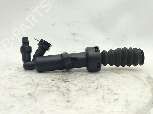 Clutch slave cylinder CITROËN C5 III (RD_) 2.0 HDi 140 (RDRHF8, RDRHFA, RDRHA8, RDRHAJ) | BP29405036M113 