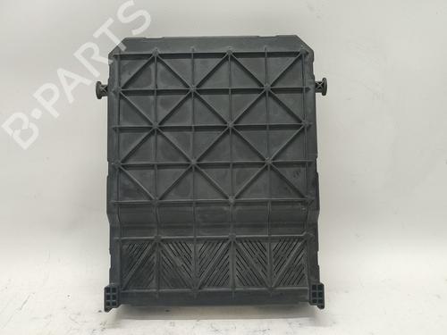 Used Fuse box Fuse box CITROËN BERLINGO / BERLINGO FIRST MPV (MF_, GJK_, GFK_) 1.9 D (MFWJZ) (70 hp) 34734690 34734690