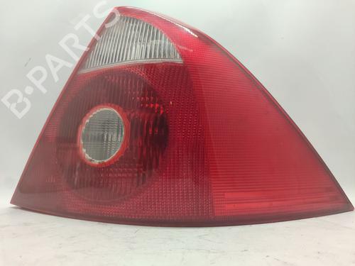 left-taillight-ford-mondeo-iii-b5y-2000-2001-2002-2003-2004-2005-2006-2007-31862269 main image
