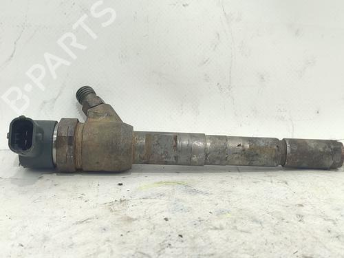 Used Injector OPEL CORSA C (X01) 1.3 CDTI (F08, F68) (70 hp) 32319312