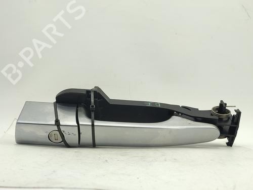 Venstre foran utvendig håndtak PEUGEOT 807 (EB_) 2.0 HDi (107 hp) 31793074