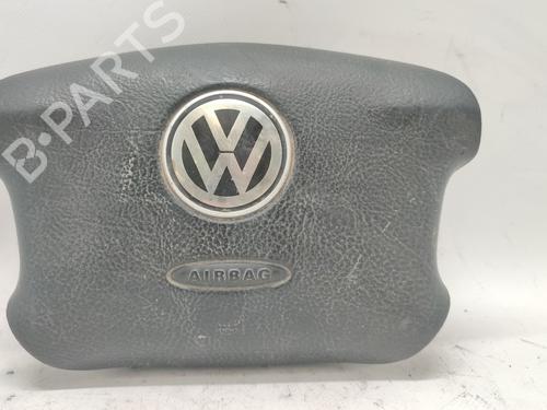 Used Driver airbag Driver airbag VW BORA I (1J2) 1.9 TDI 4motion (90 hp) 34559640 34559640