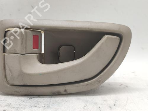 Maneta interior trasera izquierda Maneta interior trasera izquierda HYUNDAI TUCSON (JM) 2.0 CRDi (136 hp) 37178419 37178419