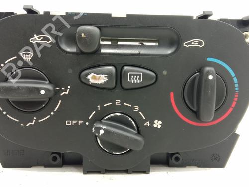 Used Climate control Climate control PEUGEOT 206 Hatchback (2A/C) 2.0 HDI 90 (90 hp) 34244372 34244372