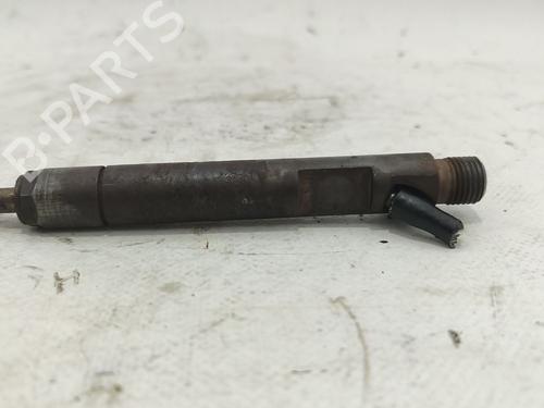 Used Injector Injector FORD FIESTA IV (JA_, JB_) 1.8 DI (75 hp) 33814211 33814211