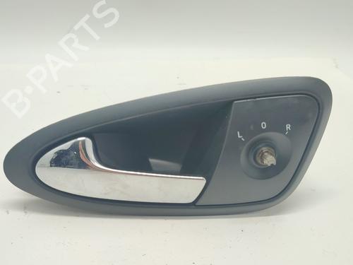 Used Front left interior door handle Front left interior door handle 38992797 38992797