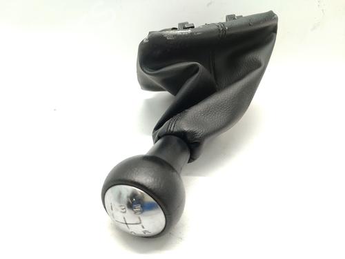 Used Shift knob PEUGEOT 207 (WA_, WC_) 1.4 HDi (68 hp) 31651173