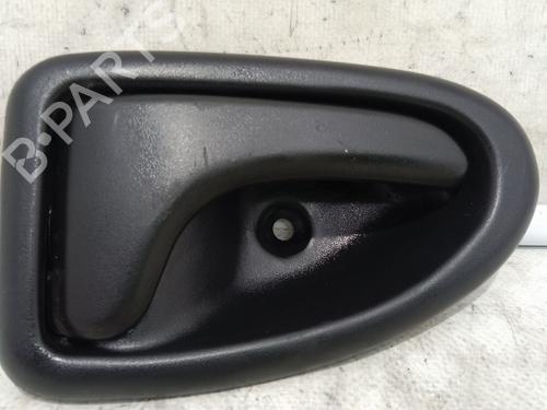 Høyre bak invendig håndtak RENAULT MEGANE I Classic (LA0/1_) 1.9 dTi (LA1U) (80 hp) 27970765