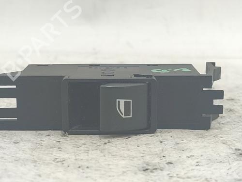 Used Right front window switch Right front window switch 38293679 38293679