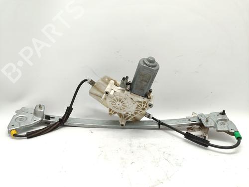 Fensterheber rechts vorne für PEUGEOT 406 (8B) 1.8 16V (116 hp) 30052896