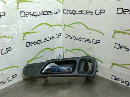 Venstre bak invendig håndtak MERCEDES-BENZ C-CLASS (W203) [2000-2007]  7131850