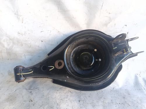 Brazo Suspension trasero derecho Brazo Suspension trasero derecho 38542390 38542390