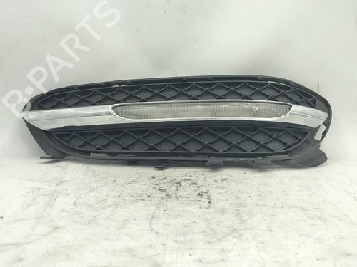 Used Left front fog light MERCEDES-BENZ E-CLASS (W212) E 200 CDI / BlueTEC (212.005, 212.006) (136 hp) 30686247