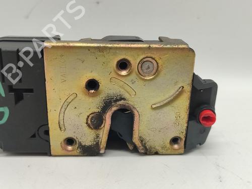 Used Rear right lock PEUGEOT 206 Hatchback (2A/C) 1.4 i (75 hp) 25745857