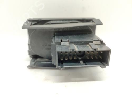 Headlight switch FORD MONDEO III (B5Y) 2.0 TDCi | BP25440955I24 