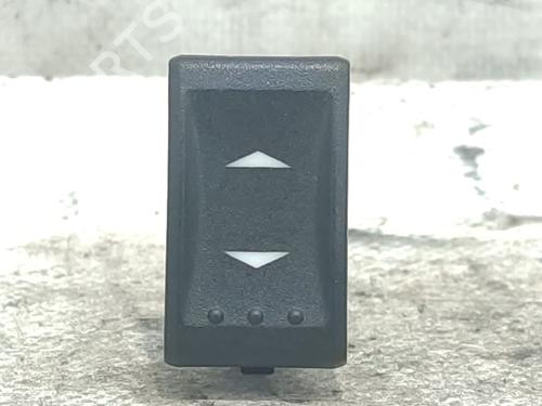 Used Right front window switch FORD MONDEO III Saloon (B4Y) 2.2 TDCi (155 hp) 27575486