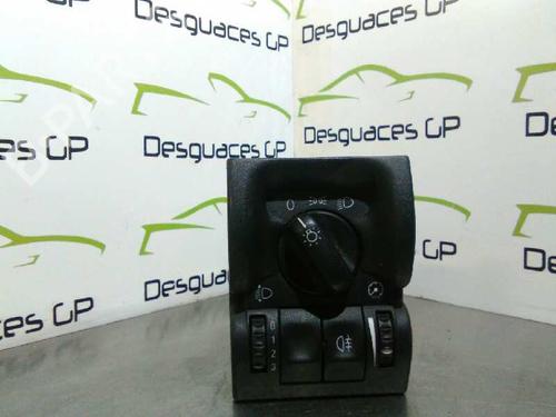 Used Headlight switch OPEL VECTRA B (J96) [1995-2004]  7134257
